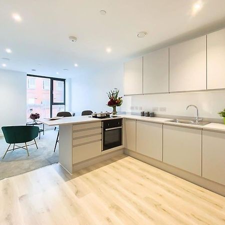 Central Manchester-1Br Apartment Free Parking-Cinema Room Екстериор снимка