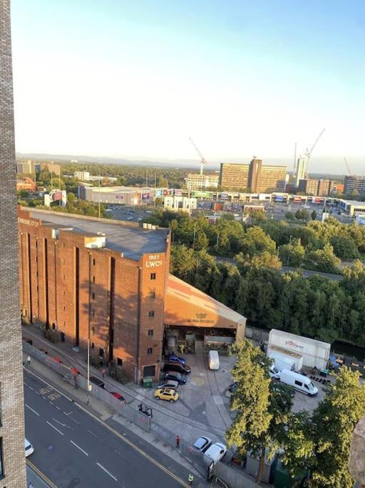 Central Manchester-1Br Apartment Free Parking-Cinema Room Екстериор снимка
