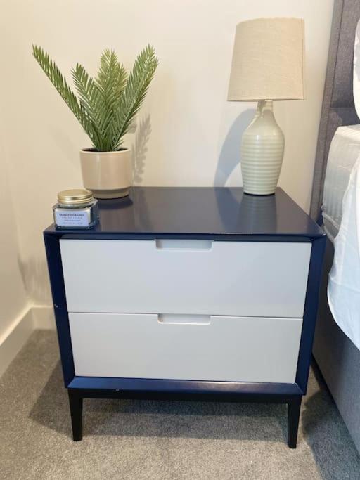 Central Manchester-1Br Apartment Free Parking-Cinema Room Екстериор снимка