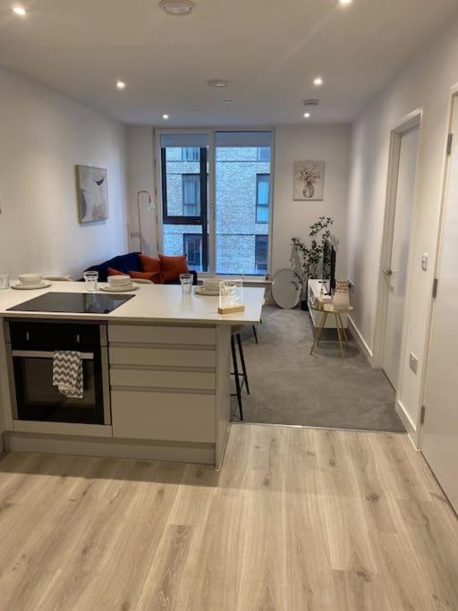 Central Manchester-1Br Apartment Free Parking-Cinema Room Екстериор снимка